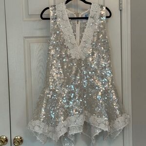 Aknvas Esme Sequined Lace Minidress- Silver/White- Size 8